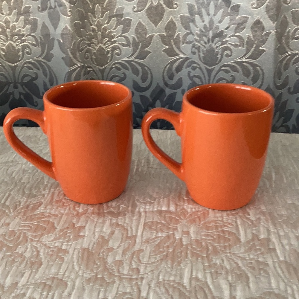 2 Orange Royal Norfolk Coffee Mugs in excellent condition!